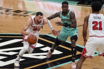 yl23455永利官网-多诺万建队初有成效 牛年将至公牛终显抬头之势